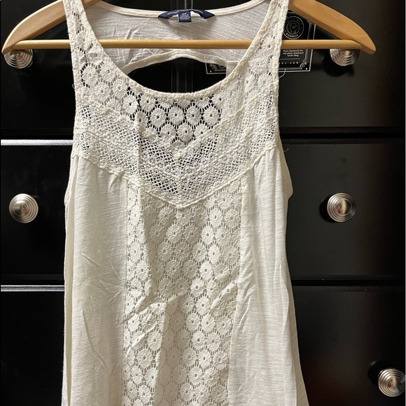 American Eagle Outfitters Tops - American Eagle tank top, size US S